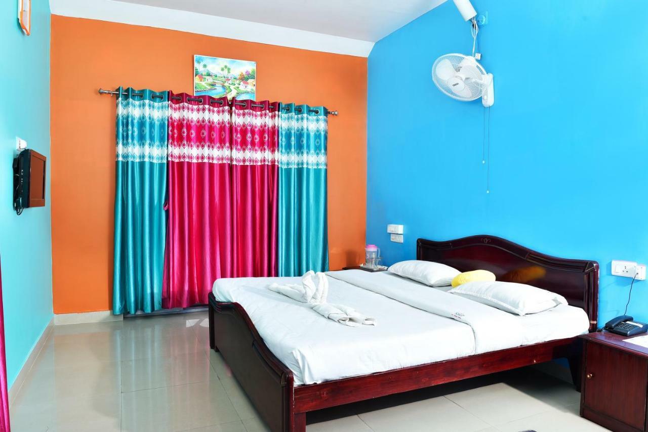 Rk Holiday Home Уті Екстер'єр фото