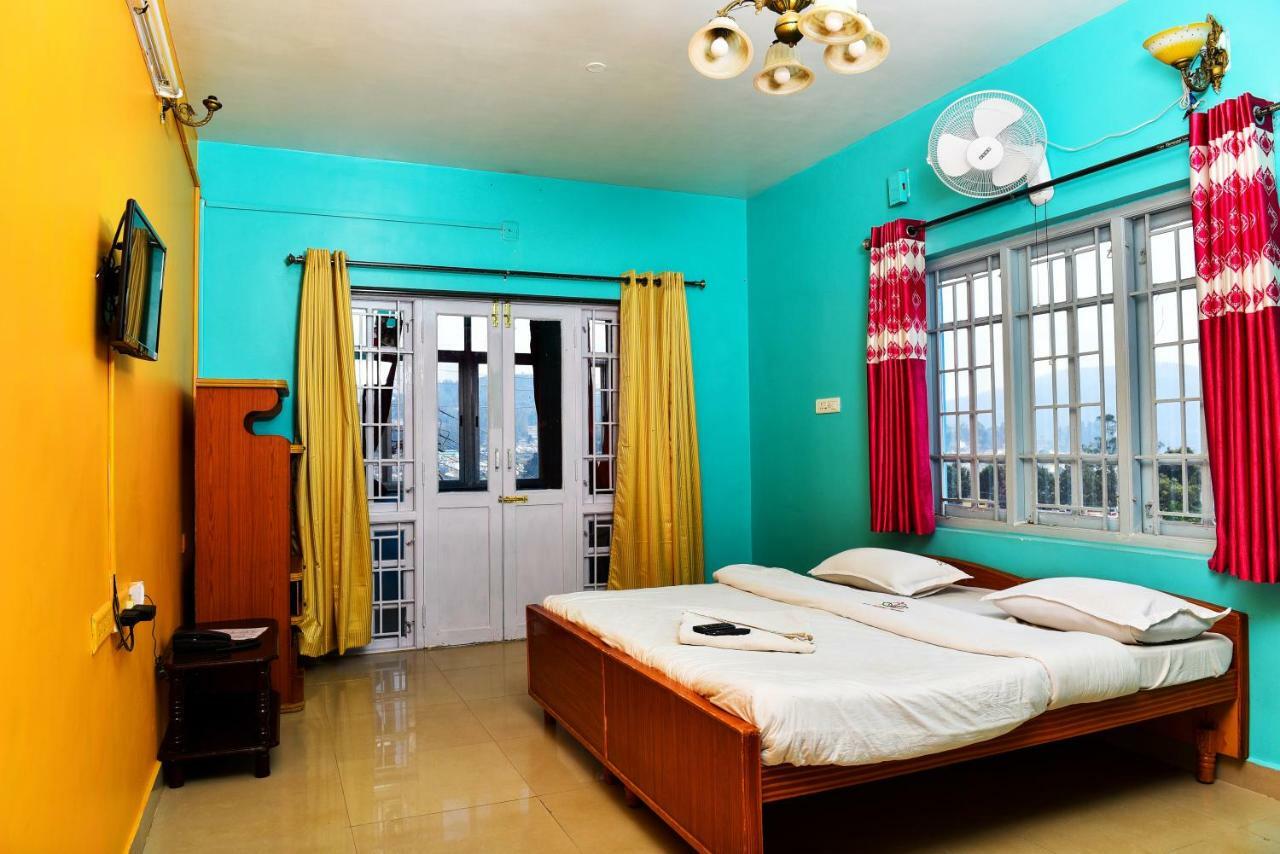 Rk Holiday Home Уті Екстер'єр фото