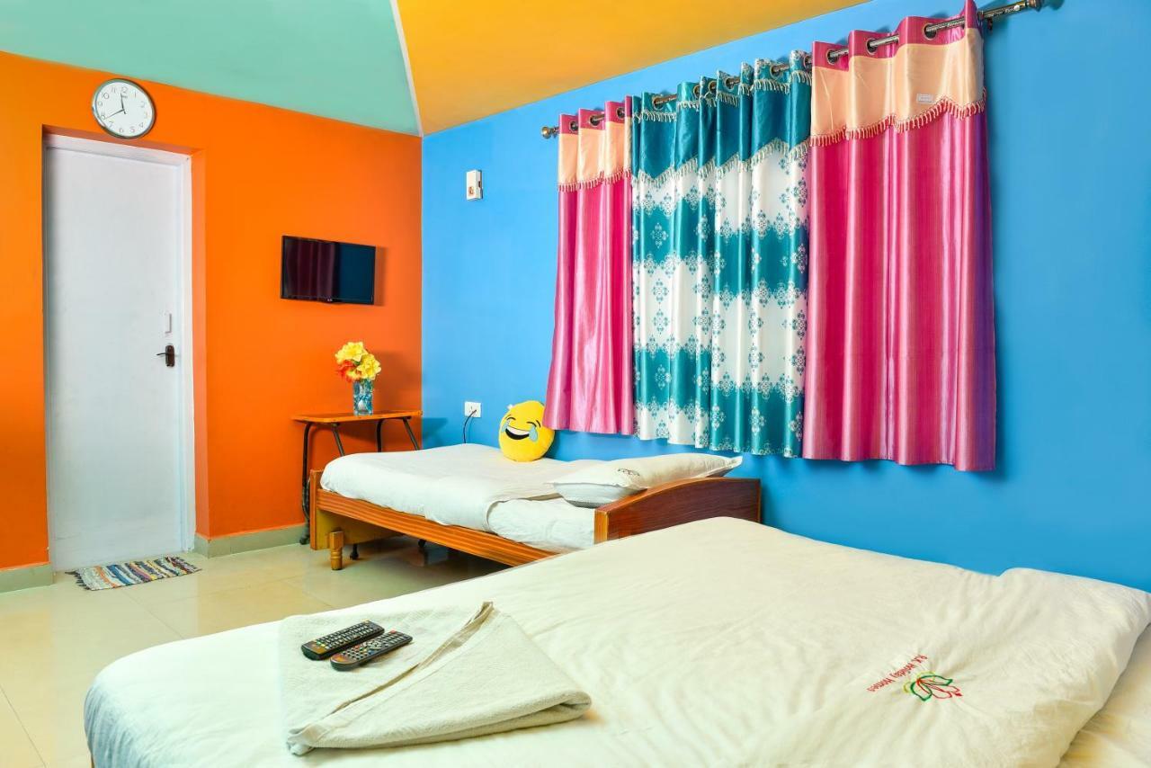 Rk Holiday Home Уті Екстер'єр фото
