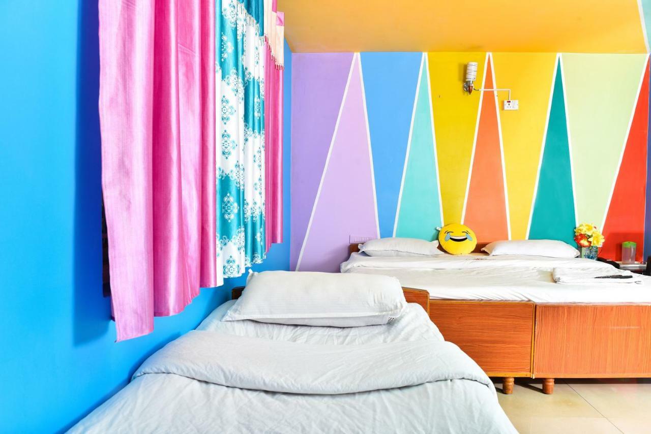 Rk Holiday Home Уті Екстер'єр фото